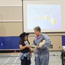 Student receiving Bulldog award